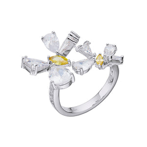 Nyra 3D Butterfly Split Ring